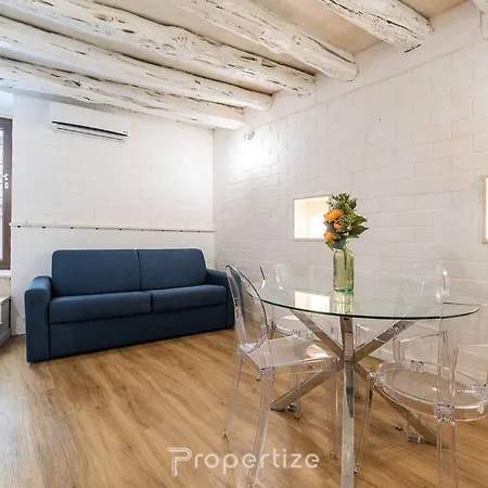 Boutique By Propertize * 칼리아리